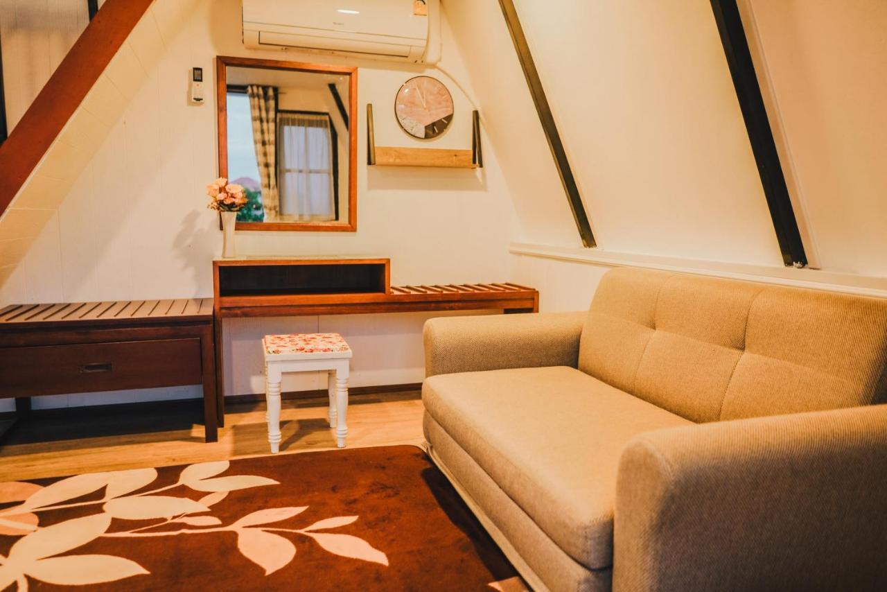 Nang Non Camping Ville นางนอนแค้มป์ปิ้งวิลล์ Mae Sai Exterior photo