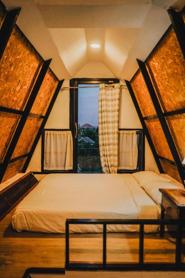 Nang Non Camping Ville นางนอนแค้มป์ปิ้งวิลล์ Mae Sai Exterior photo